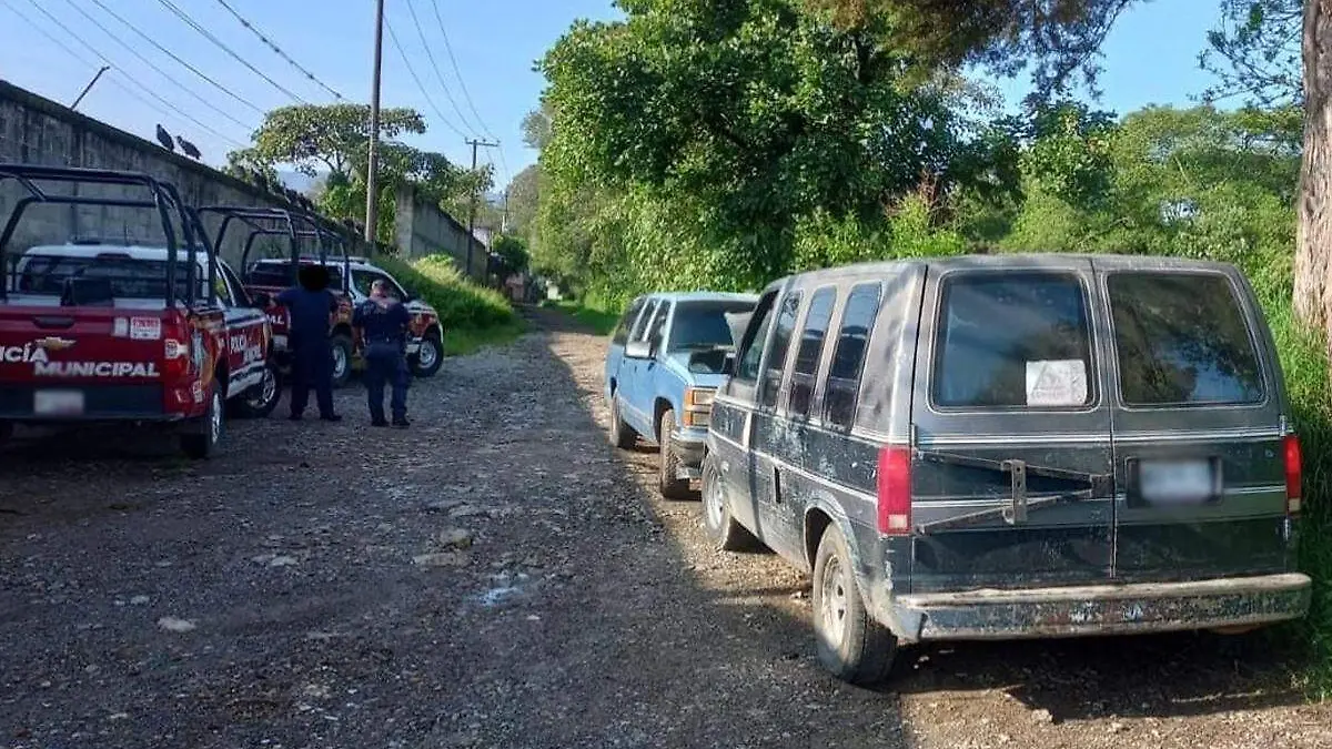 decomisan camioneta con hidrocarburo robado en Huauchinango